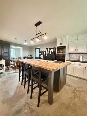 $349,000 | 5570 Farm To Market Road 1136, Orange, TX 77632