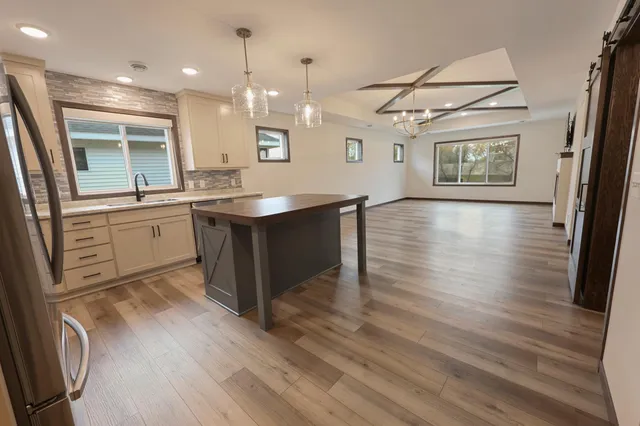 $425,000 | 2323 40th Avenue South, St. Cloud, MN 56301