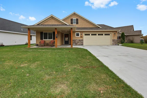 $415,000 | 2323 40th Avenue South, St. Cloud, MN 56301