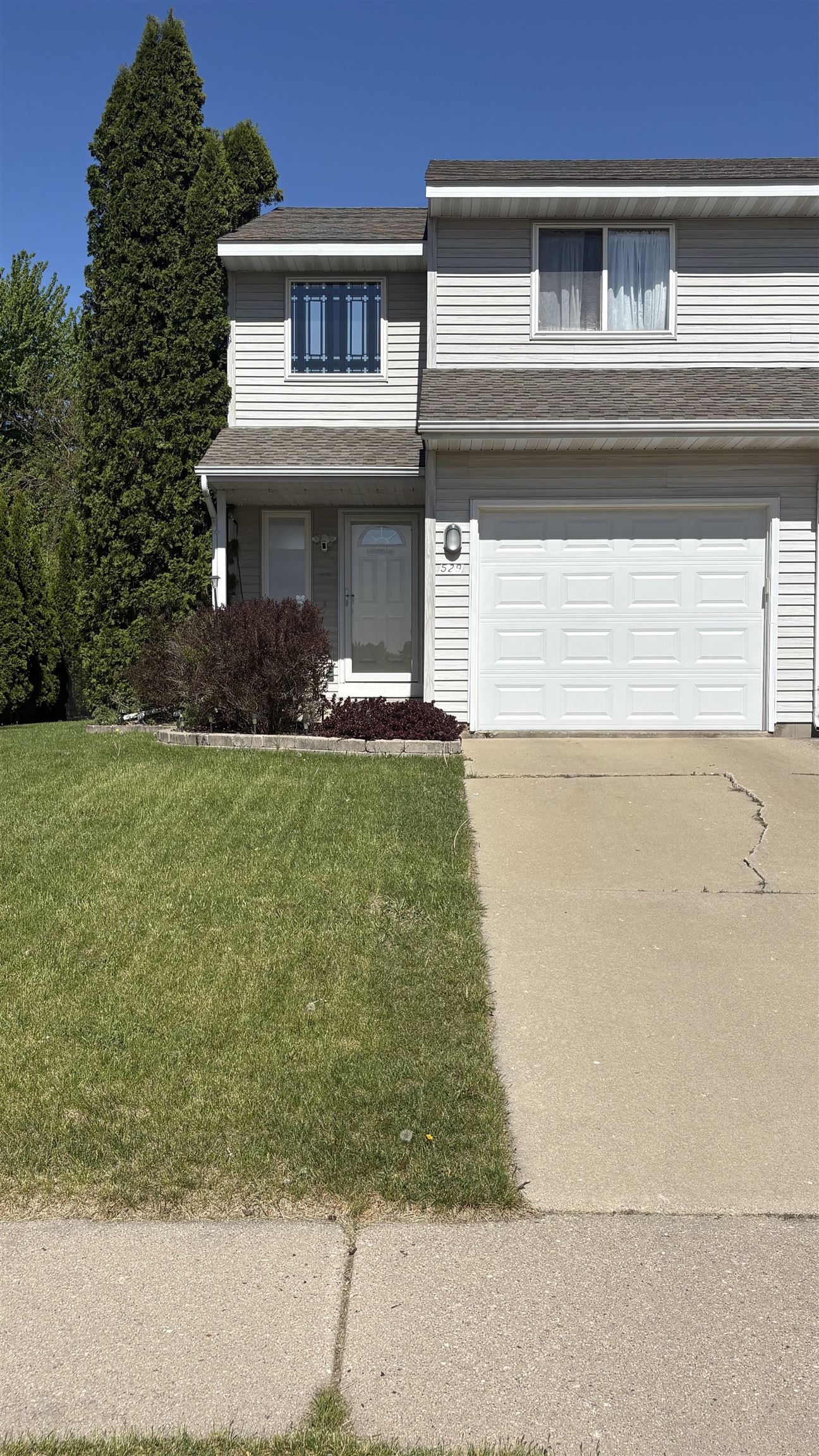 529 Kings Lynn Road Stoughton, WI 53589 - Photo 2 of 41