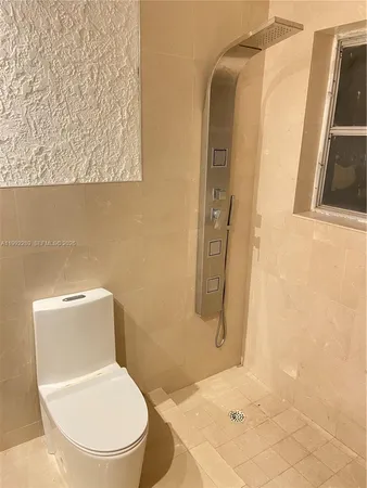 $2,950 | 2525 Jackson Street, Hollywood, FL 33020