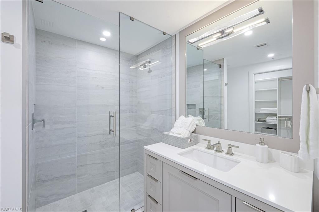 13935 Old Coast Road, Unit 1703 Naples, FL 34110 - Photo 20 of 44