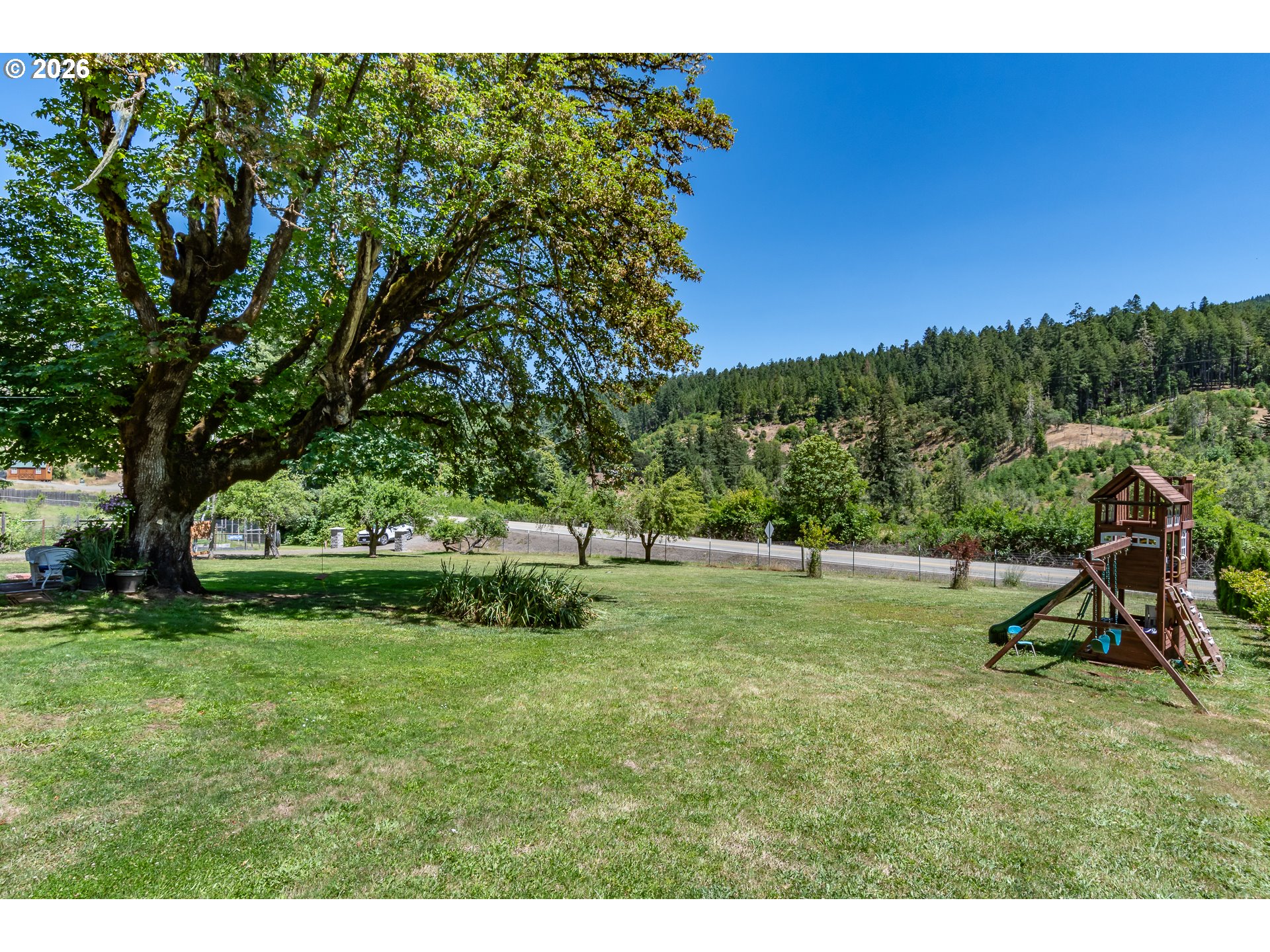 5833 Hubbard Creek Road Umpqua, OR 97486 - Photo 34 of 48 Yard