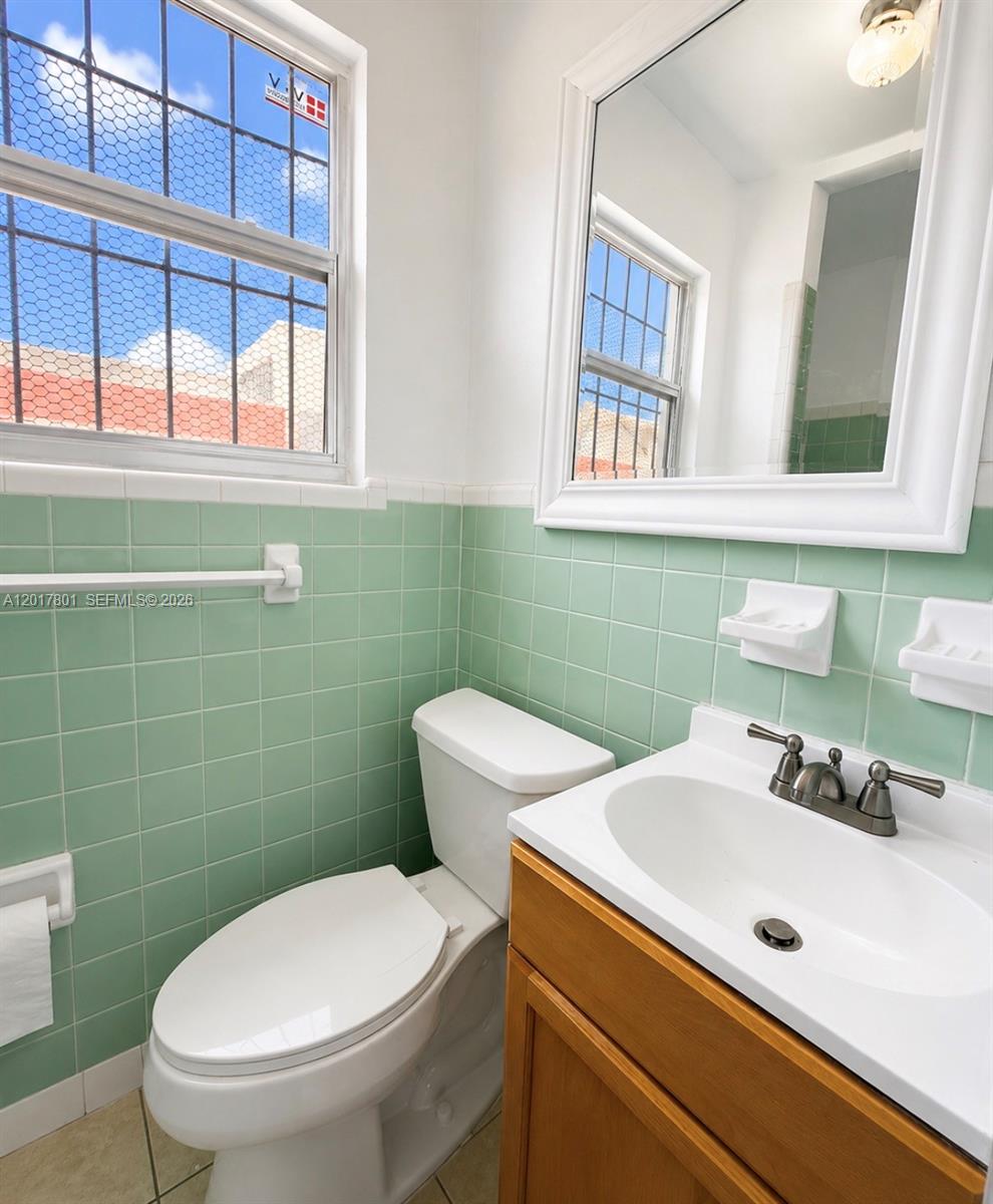 155 West 26th Street Hialeah, FL 33010 - Photo 5 of 6