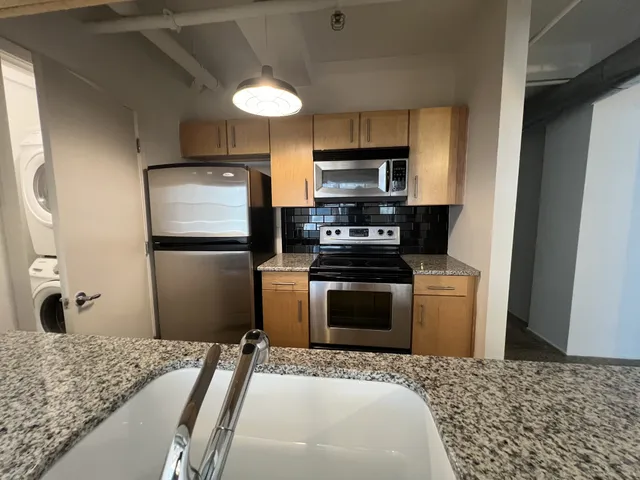 $1,745 | 700 Church Street, Unit 408, Nashville, TN 37203