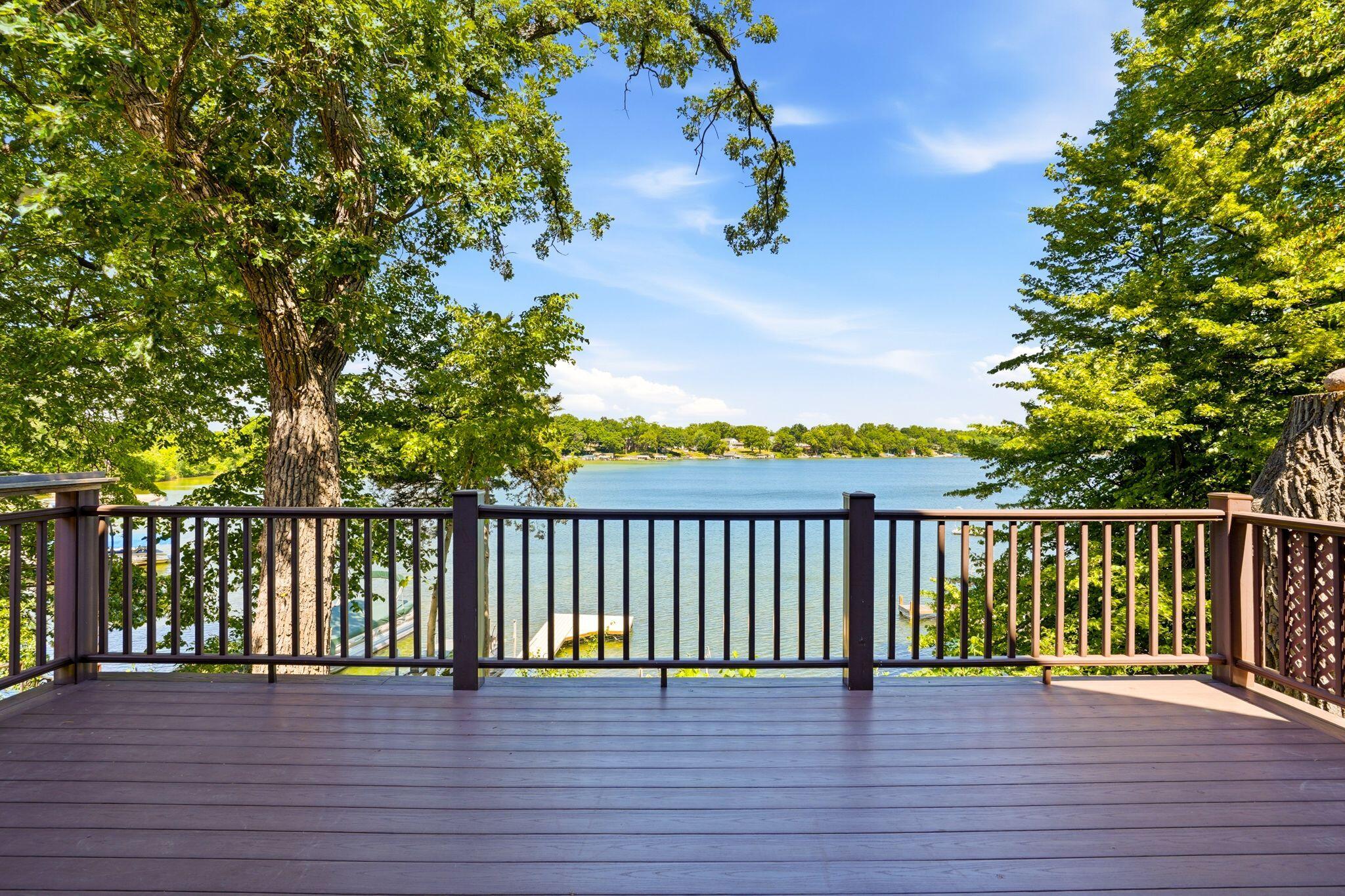 2125 North Peninsula Road Summit, WI 53066 - Photo 5 of 39 Deck Views