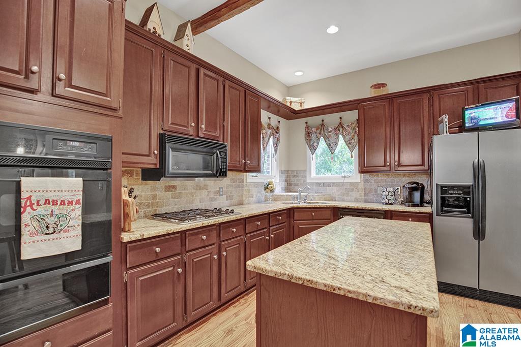 160 Oakmont Road Birmingham, AL 35244 - Photo 23 of 36