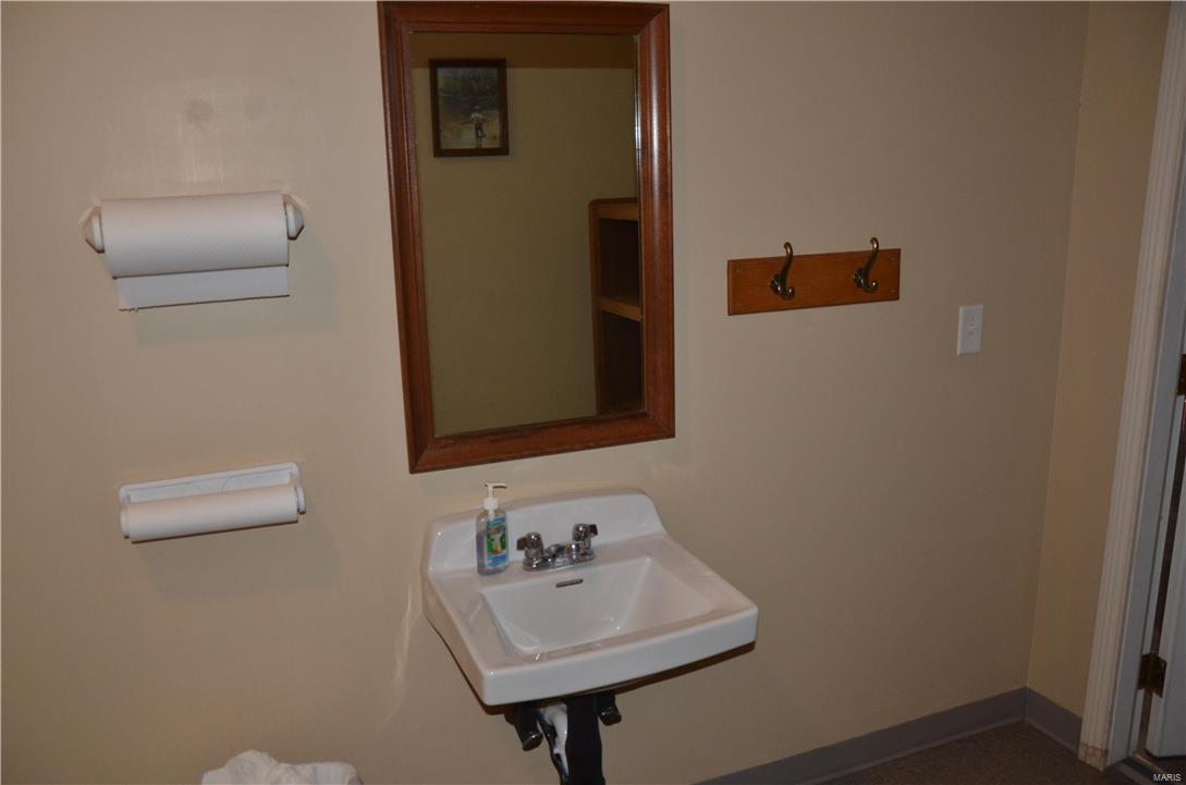 17691 County Farm Road Carlyle, IL 62231 - Photo 25 of 69