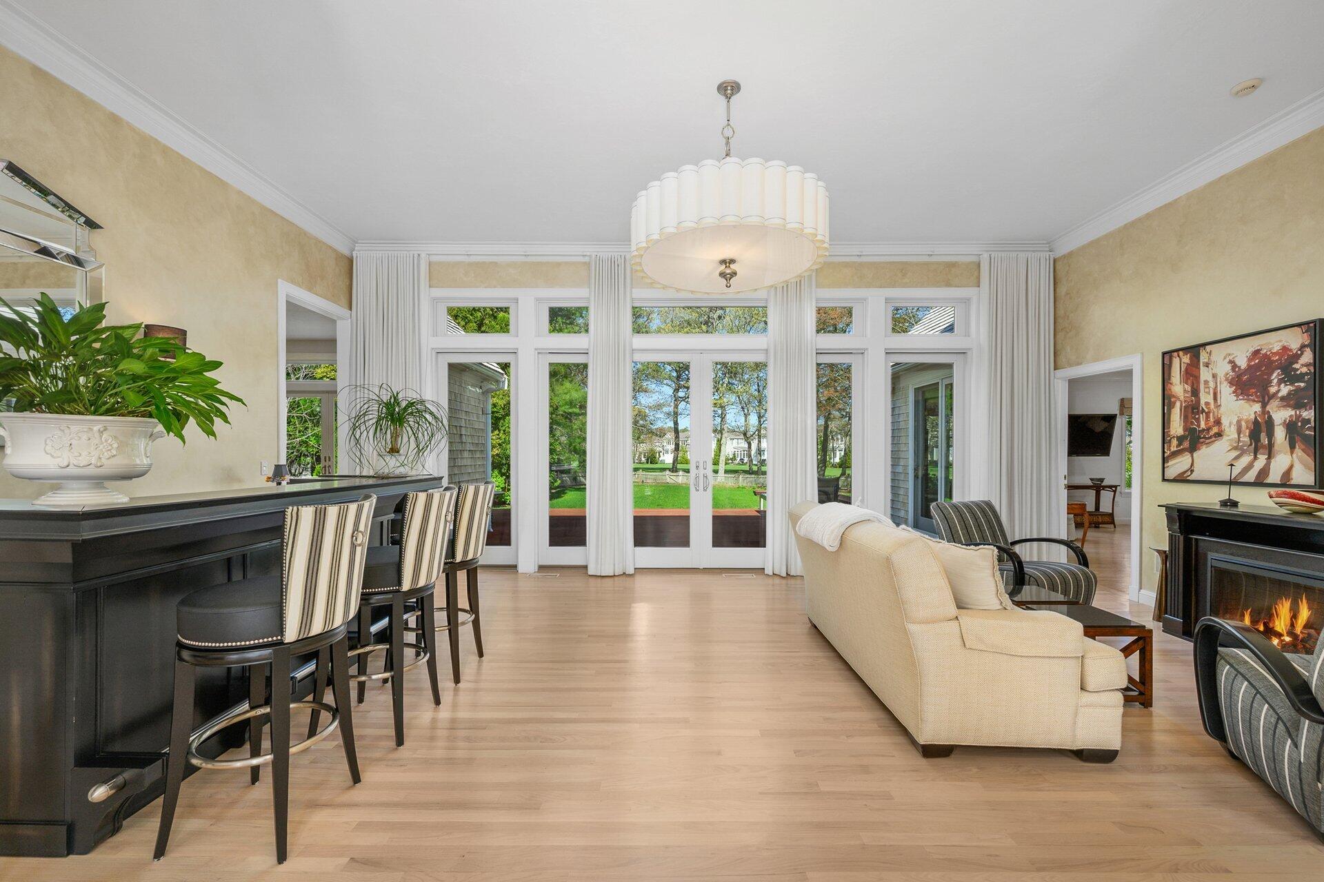 131 Dun Robin Road Mashpee, MA 02649 - Photo 5 of 28 5