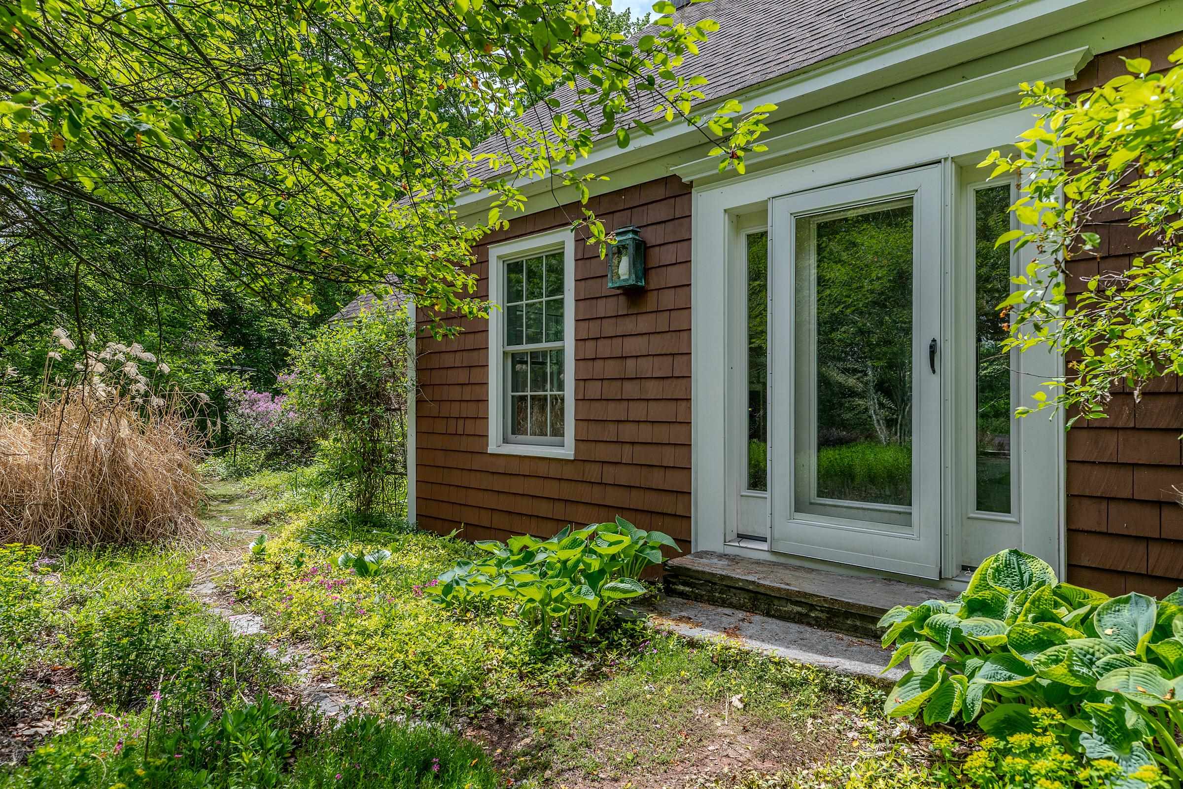 223 Coach Road Chester, VT 05143 - Photo 3 of 44