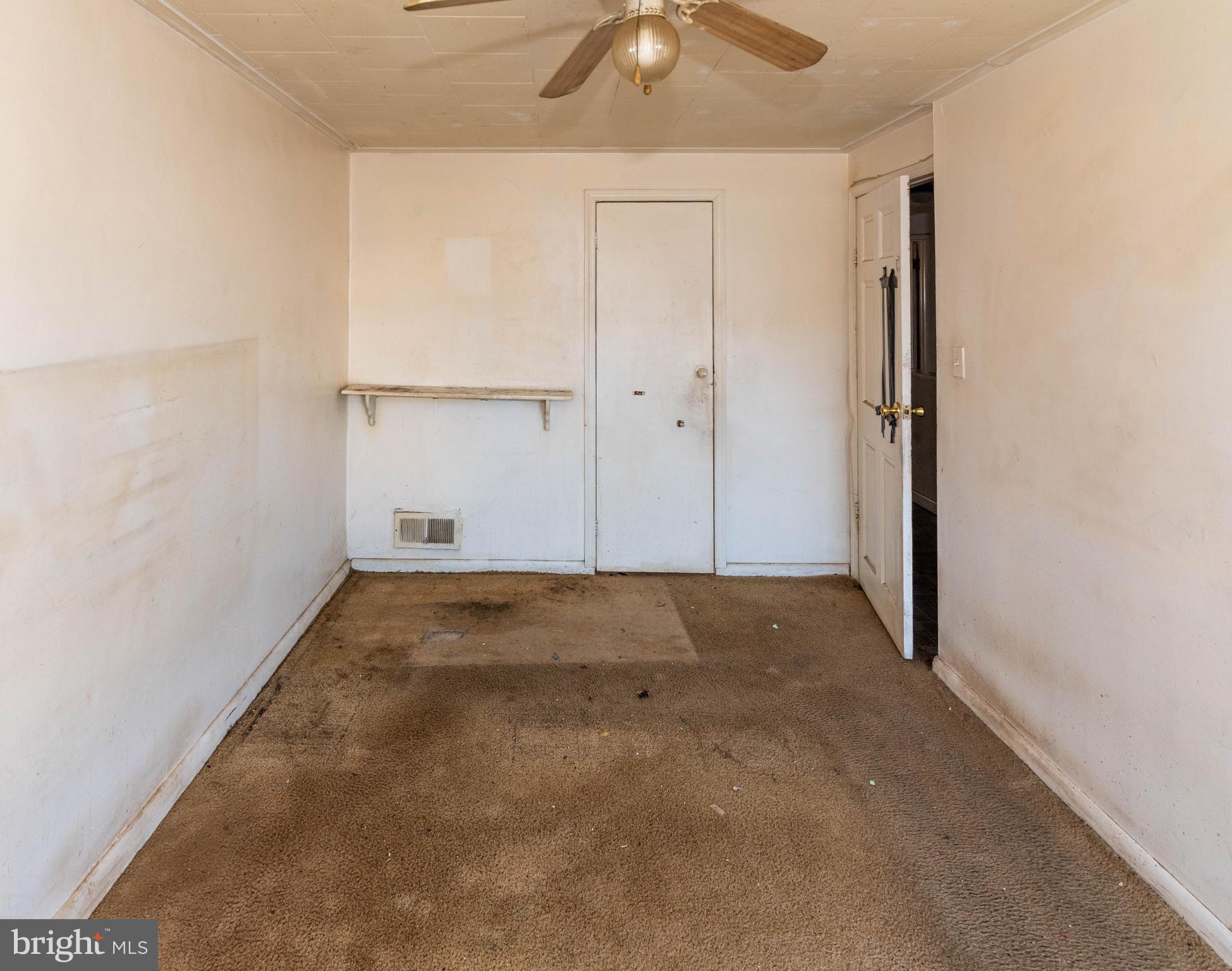 2038 Larkhall Road Dundalk, MD 21222 - Photo 15 of 30