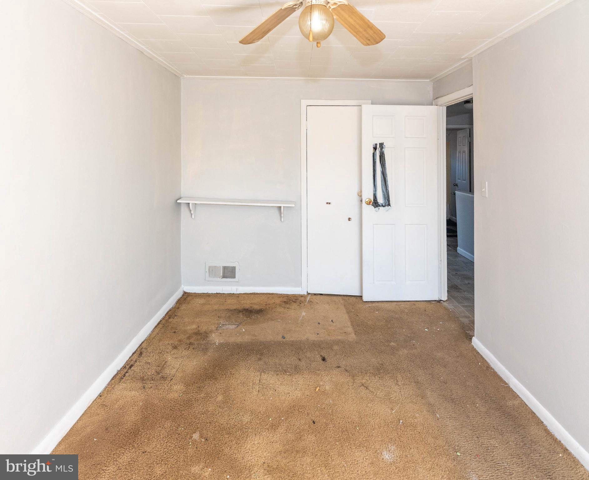 2038 Larkhall Road Dundalk, MD 21222 - Photo 18 of 28 a view of an empty room