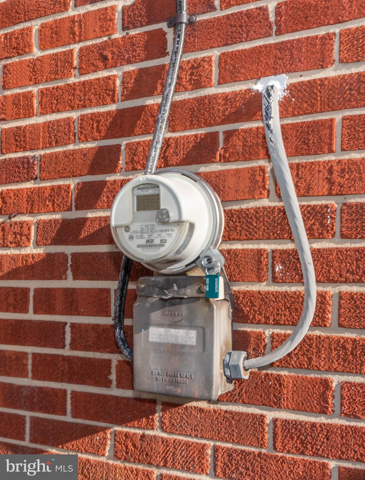 2038 Larkhall Road Dundalk, MD 21222 - Photo 23 of 28 a view of a wooden door
