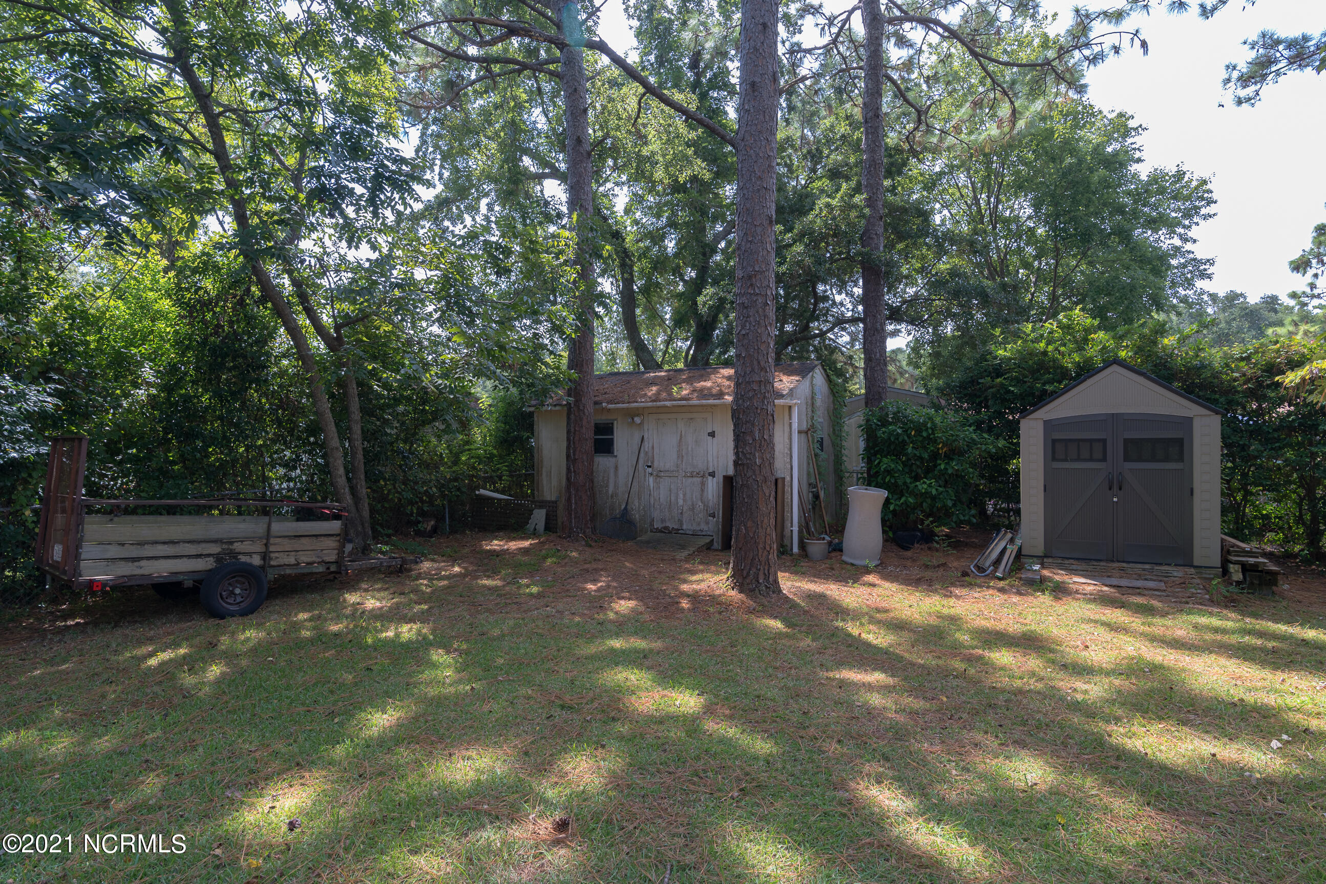 517 Baytree Road Wilmington, NC 28409 - Photo 14 of 41 517 Baytree Road-13