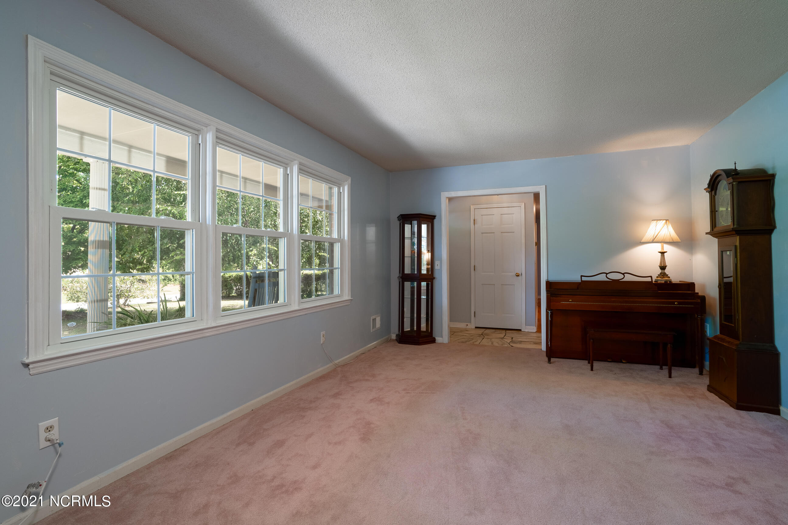 517 Baytree Road Wilmington, NC 28409 - Photo 20 of 41 517 Baytree Road-19