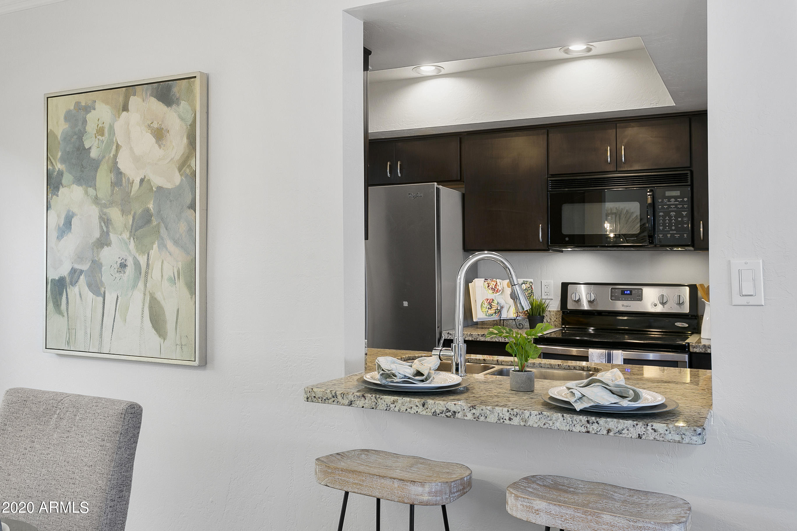 3006 North 46th Street Phoenix, AZ 85018 - Photo 10 of 25 10