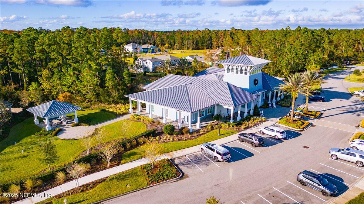 552 Meadow Creek Drive St. Johns, FL 32259 - Photo 44 of 62 an aerial view of residential houses and outdoor space