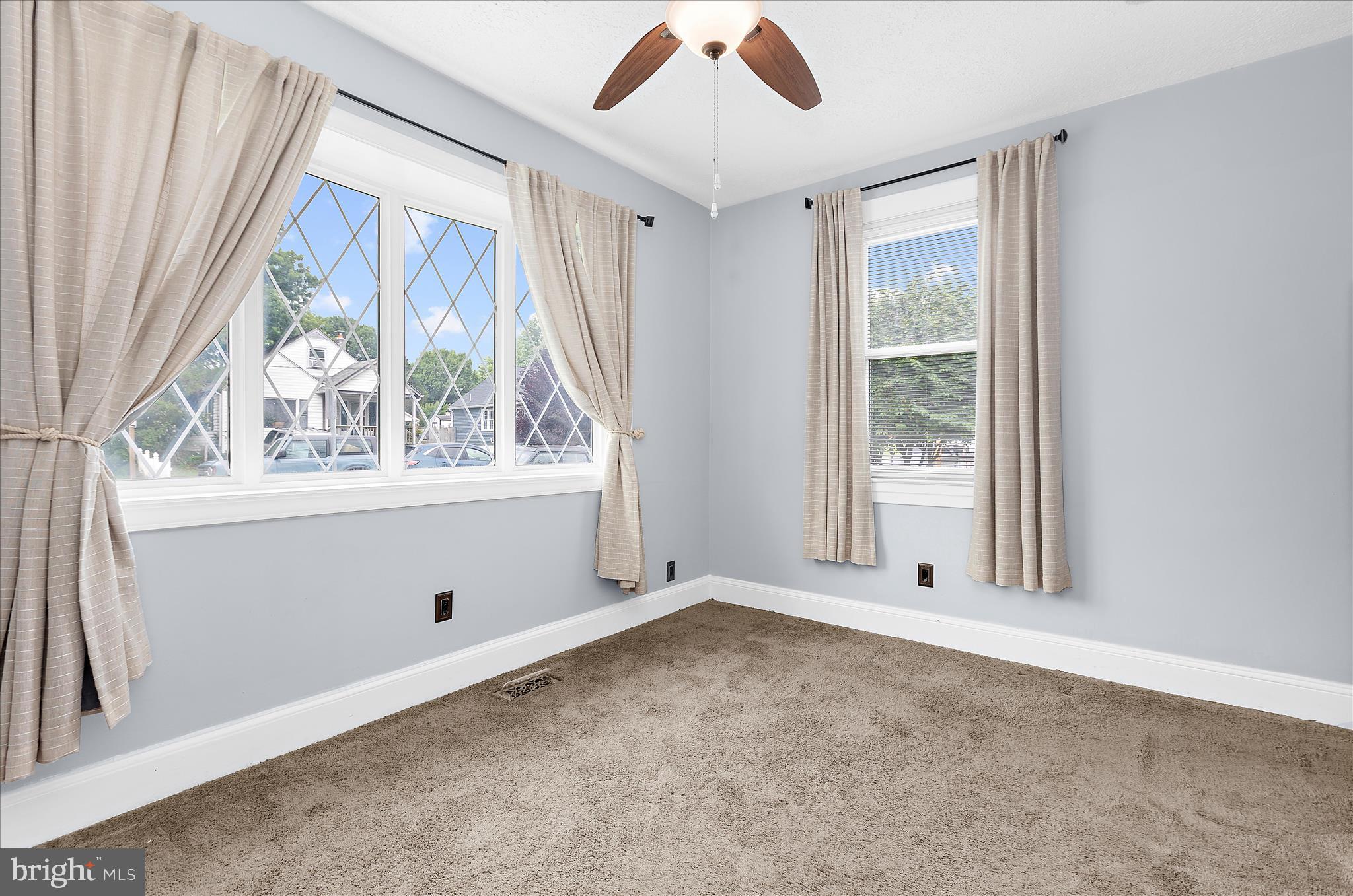 40 Hampton Road Linthicum Heights, MD 21090 - Photo 8 of 44