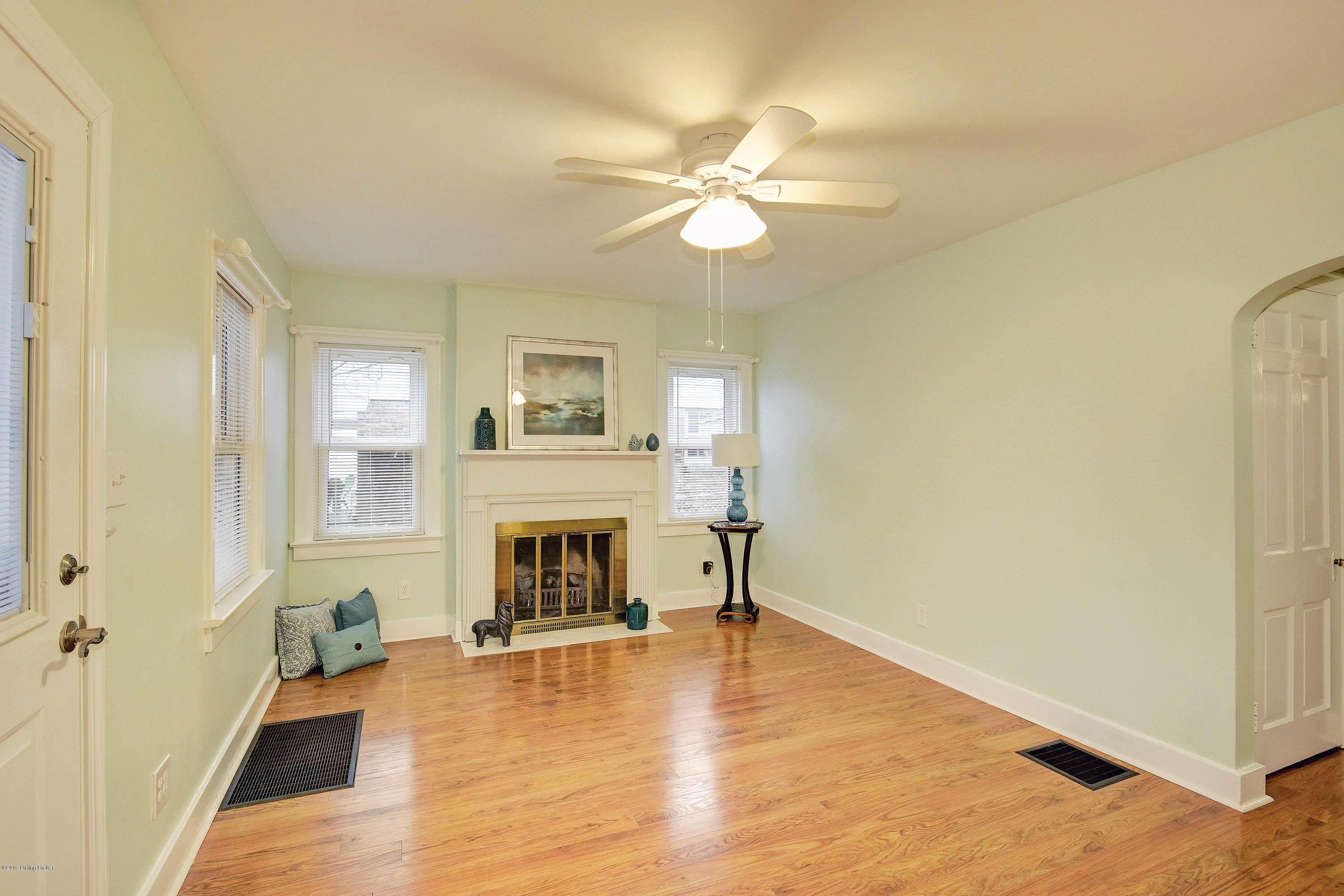 4012 Springhill Road Louisville, KY 40207 - Photo 8 of 37 _DSC7498_500_501