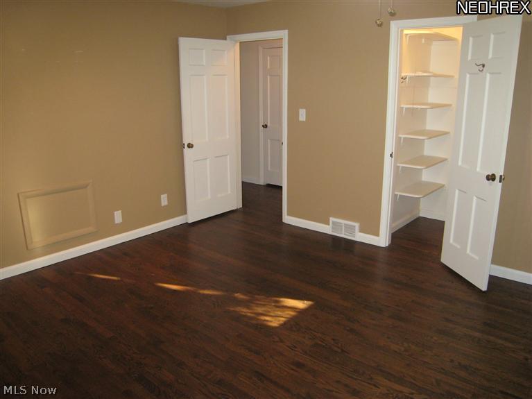 11838 Webster Road Strongsville, OH 44136 - Photo 12 of 19 Gallery Image 12