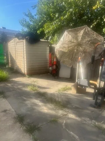 a view of a house with a garage