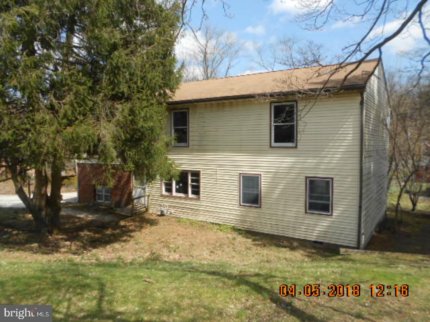21 Stratford Drive Springfield, PA 19064 - Photo 3 of 25