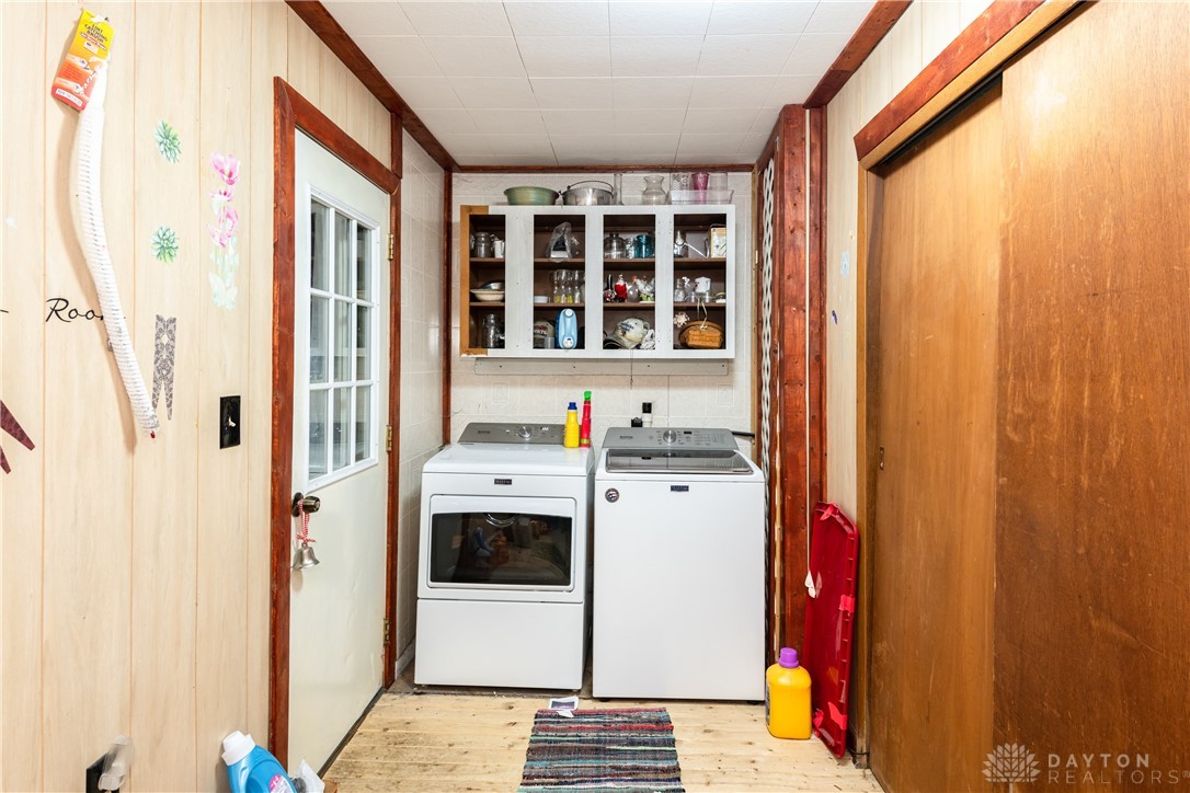 1054 Watkins Road Jamestown, OH 45335 - Photo 12 of 30 Gallery Image 12
