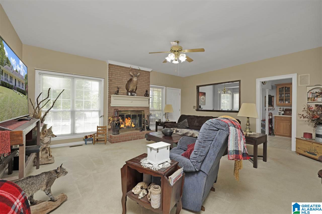 6622 Red Leaf Lane Bessemer, AL 35023 - Photo 2 of 32