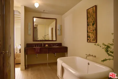 $6,499,000 | 7776 Firenze Avenue, Los Angeles, CA 90046