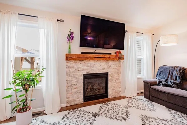 $675,000 | 2409 Harbor Lane West, West Fargo, ND 58078