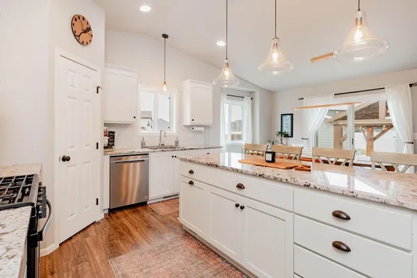 $675,000 | 2409 Harbor Lane West, West Fargo, ND 58078
