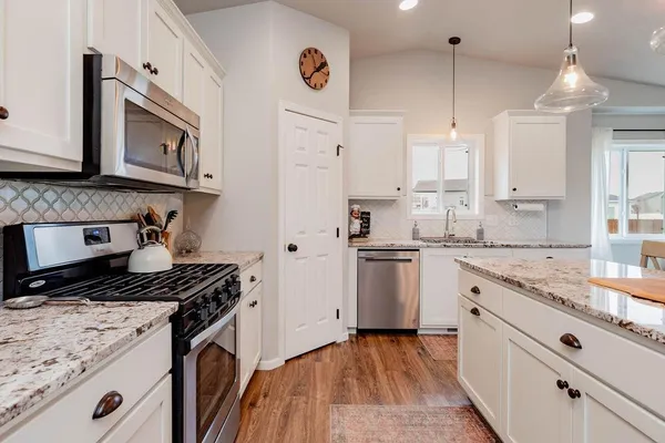 $675,000 | 2409 Harbor Lane West, West Fargo, ND 58078