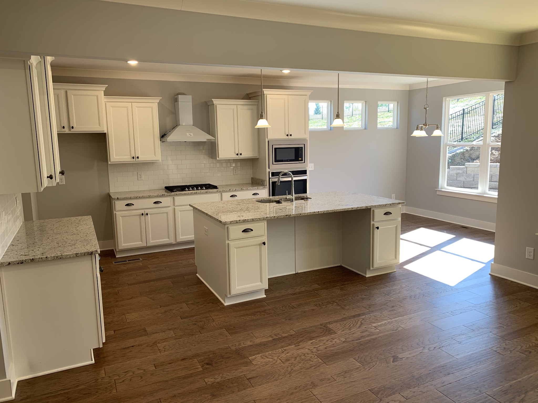 813 Ryecroft Lane Franklin, TN 37064 - Photo 8 of 23