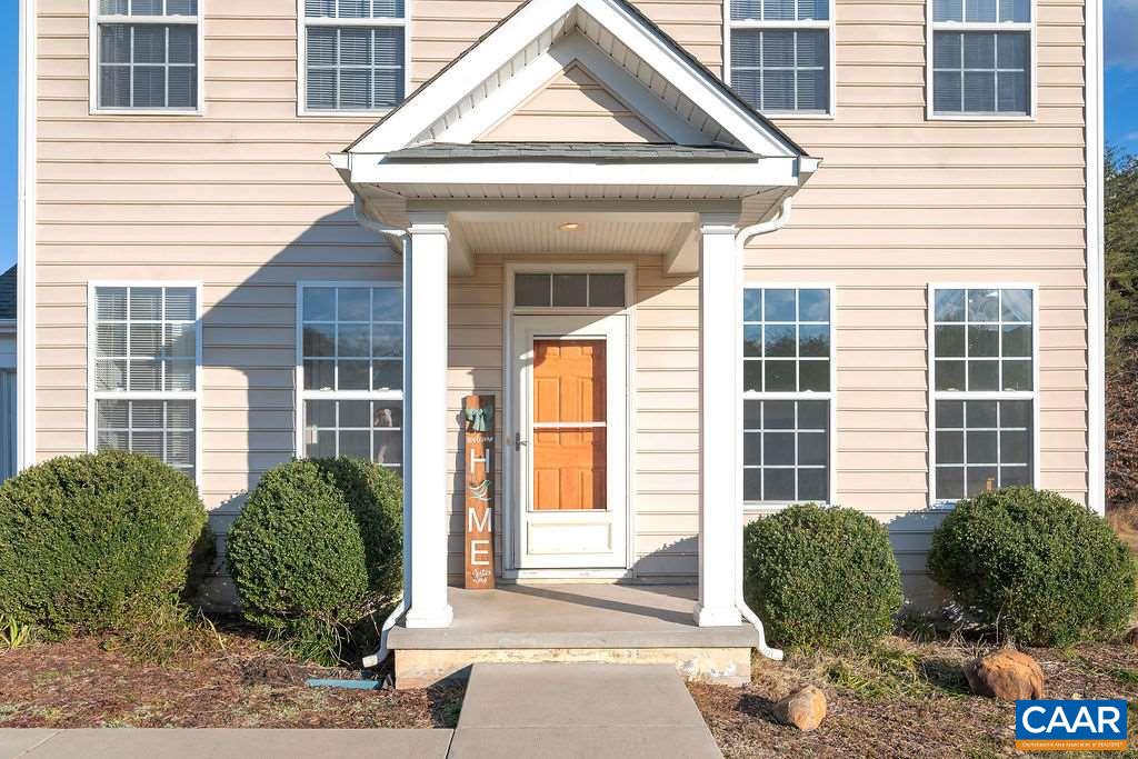 323 Larkspur Road Troy, VA 22974 - Photo 4 of 39 Gallery Image 4