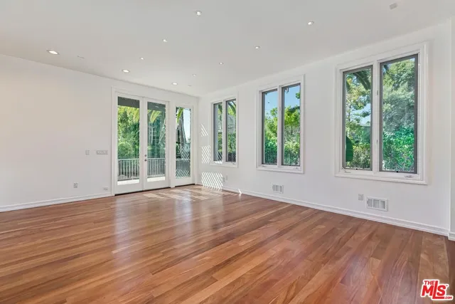 $25,000 | 2890 Forrester Drive, Los Angeles, CA 90064