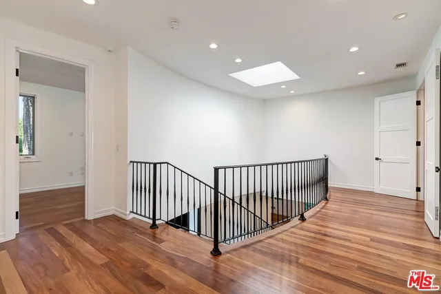 $25,000 | 2890 Forrester Drive, Los Angeles, CA 90064