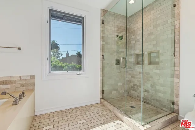 $25,000 | 2890 Forrester Drive, Los Angeles, CA 90064