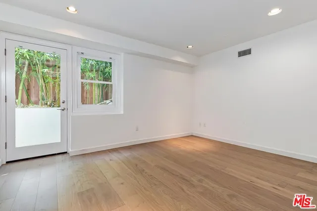 $25,000 | 2890 Forrester Drive, Los Angeles, CA 90064