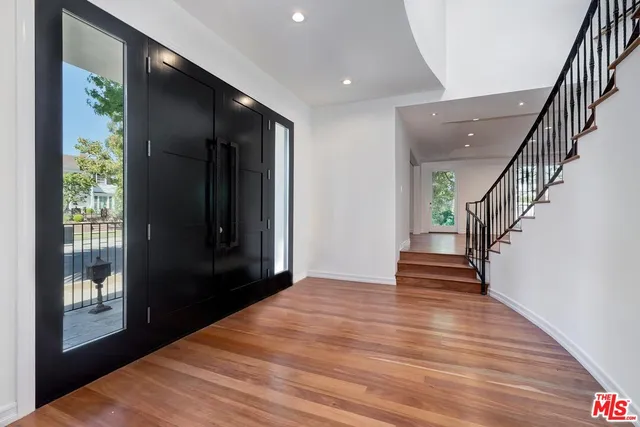 $25,000 | 2890 Forrester Drive, Los Angeles, CA 90064