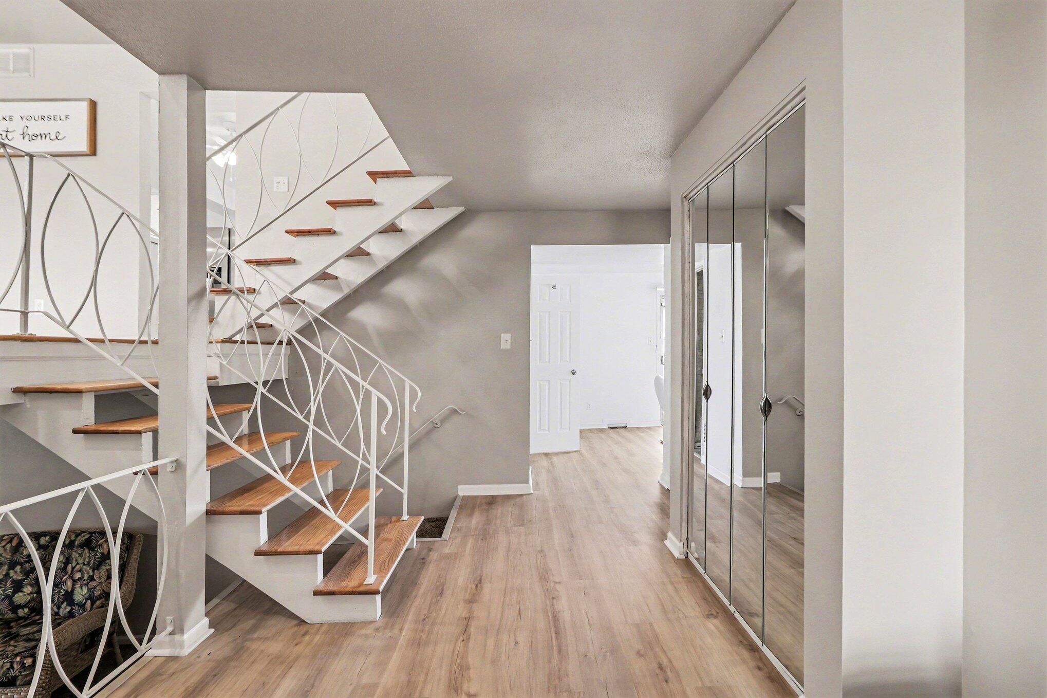 551 Union Place Gary, IN 46403 - Photo 4 of 28 a view of entryway with wooden floor