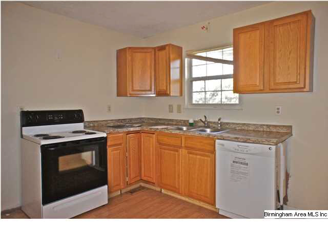 2721 Shoemaker Street Birmingham, AL 35235 - Photo 6 of 24
