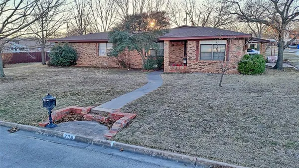 $225,000 | 200 Louise Street, Nocona, TX 76255