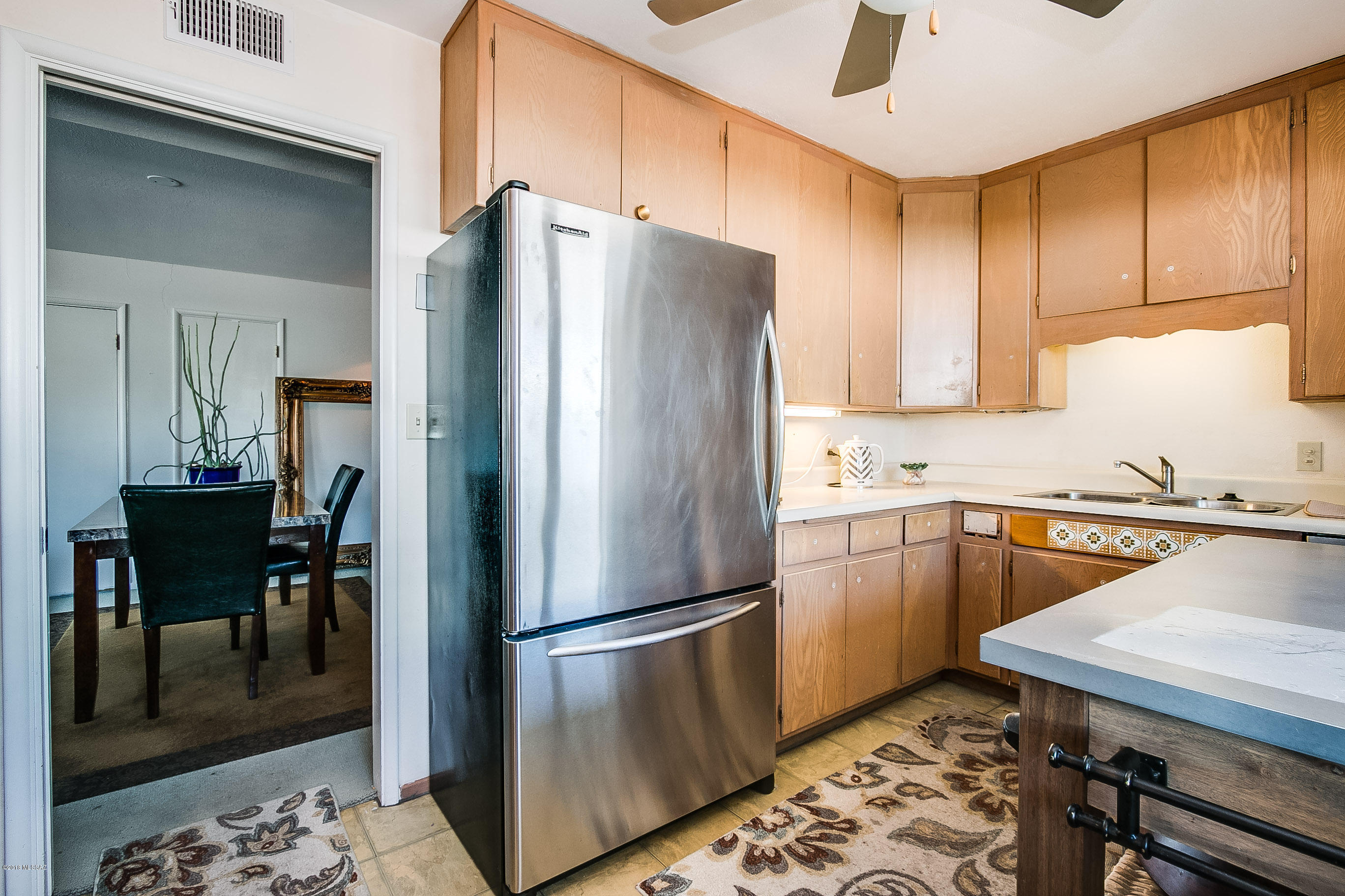 525 North Country Club Road, Unit P64 Tucson, AZ 85716 - Photo 5 of 23