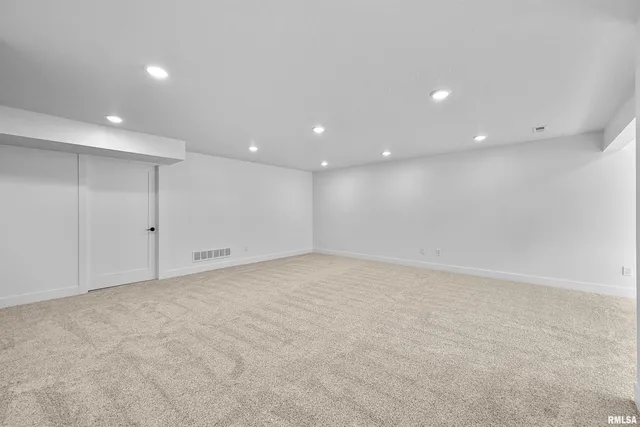 $539,900 | 1360 Heights Court, Bettendorf, IA 52722