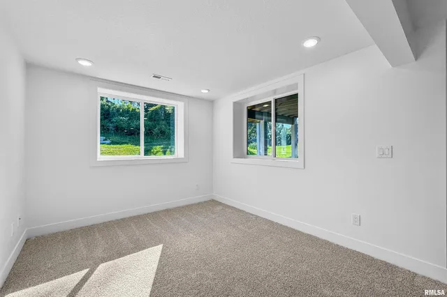 $539,900 | 1360 Heights Court, Bettendorf, IA 52722