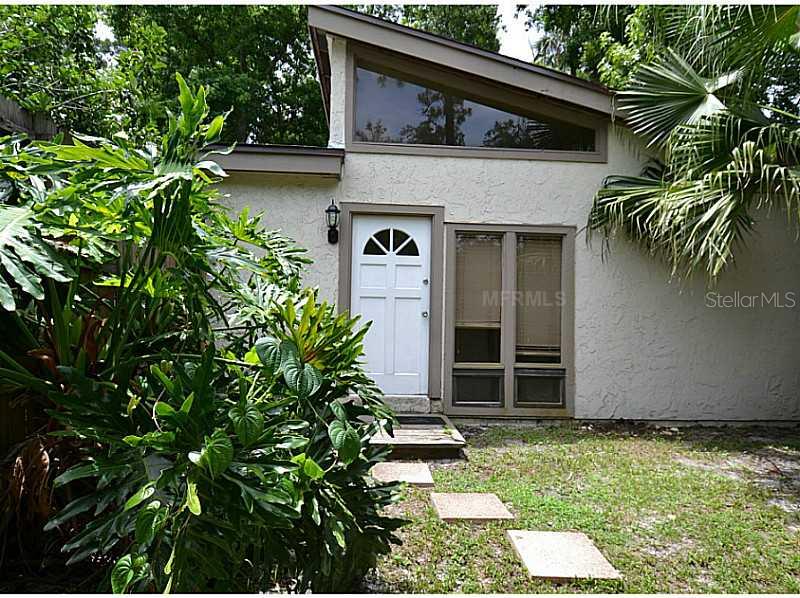 617 Bonita Road Winter Springs, FL 32708 - Photo 1 of 1 Exterior Front - Inviting Courtyard entry