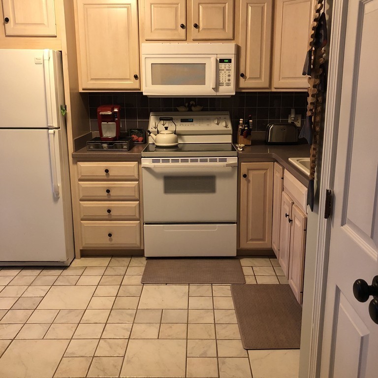 1405 Treasure Island Road, Unit 1405 Webster, MA 01570 - Photo 6 of 18 Gallery Image 6
