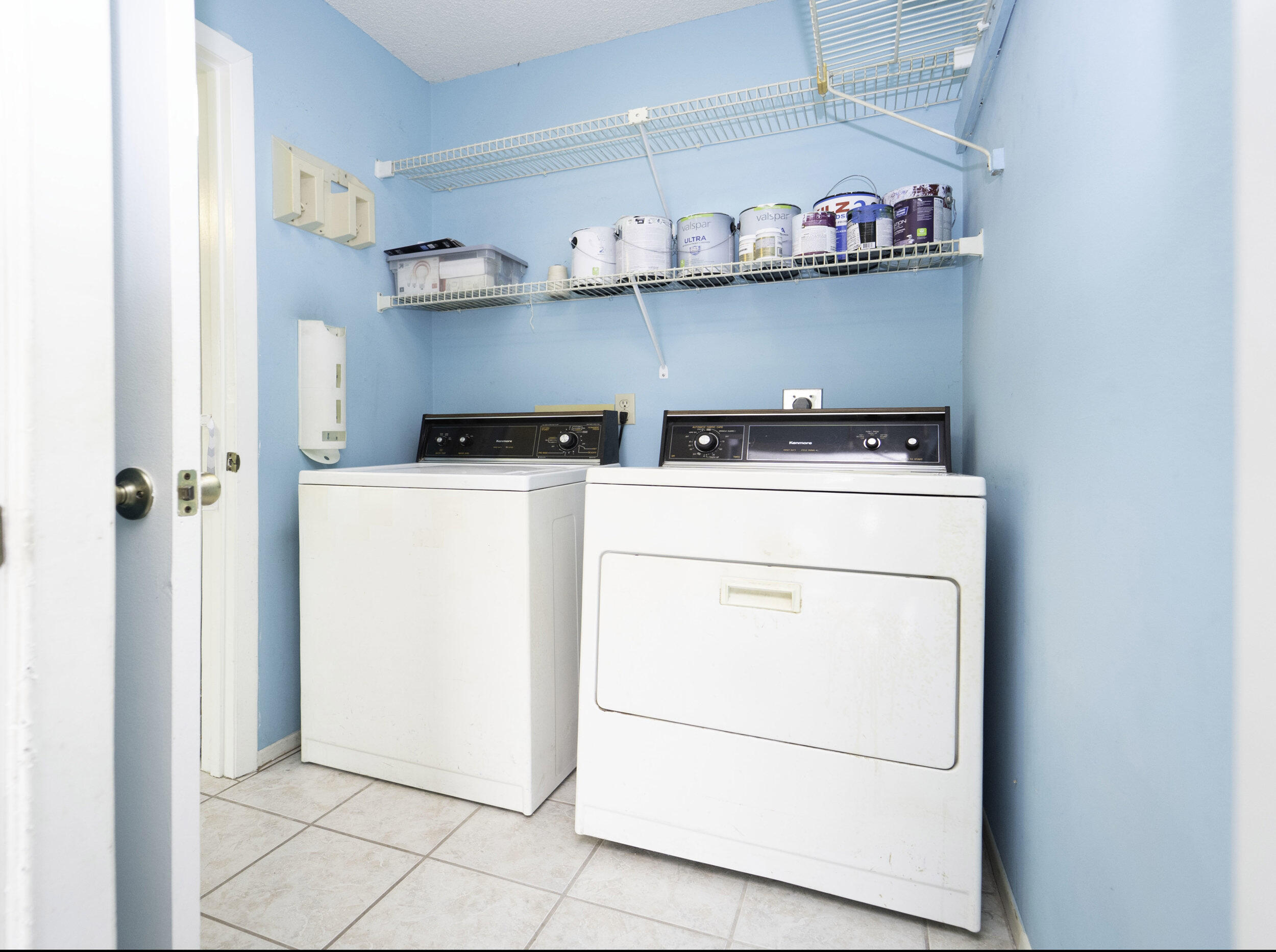 6851 Northwest Jorgensen Road Port St. Lucie, FL 34983 - Photo 20 of 37 23_laundry room