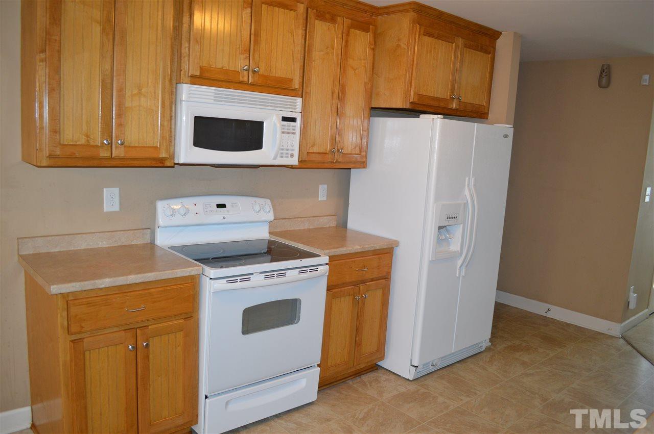 1526 Flowering Peach Trail Raleigh, NC 27610 - Photo 6 of 25 Gallery Image 6