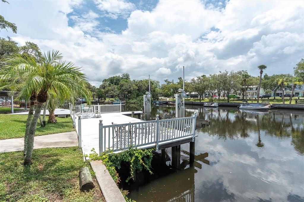 5617 Palmetto Road New Port Richey, FL 34652 - Photo 45 of 48